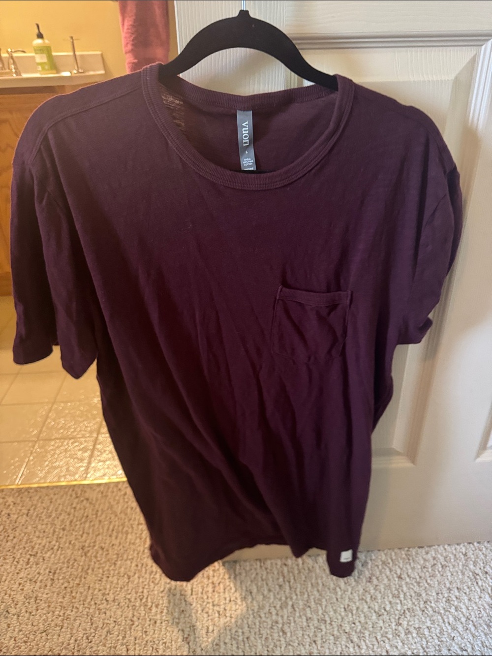 Vuori Men's Short Sleeve Pocket Tee in Plum